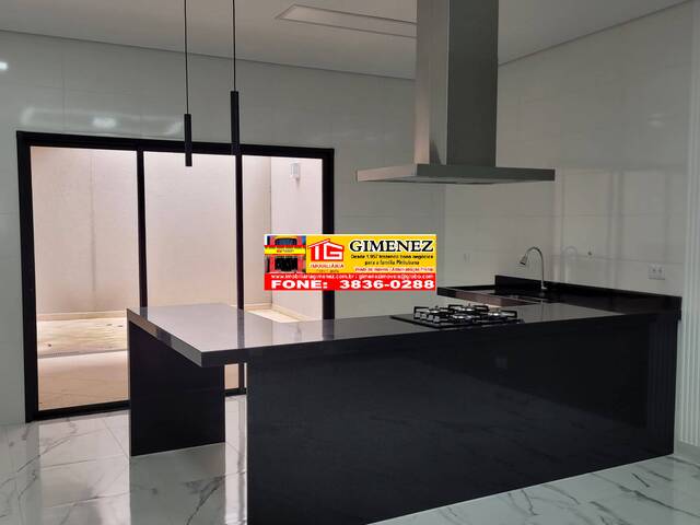 #0977/23 - Sobrado para Venda em São Paulo - SP